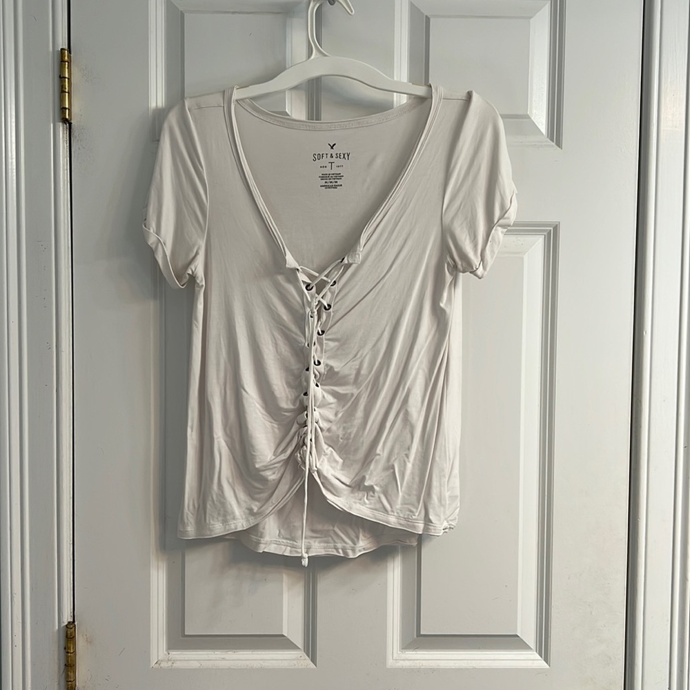 American Eagle white tie front tshirt